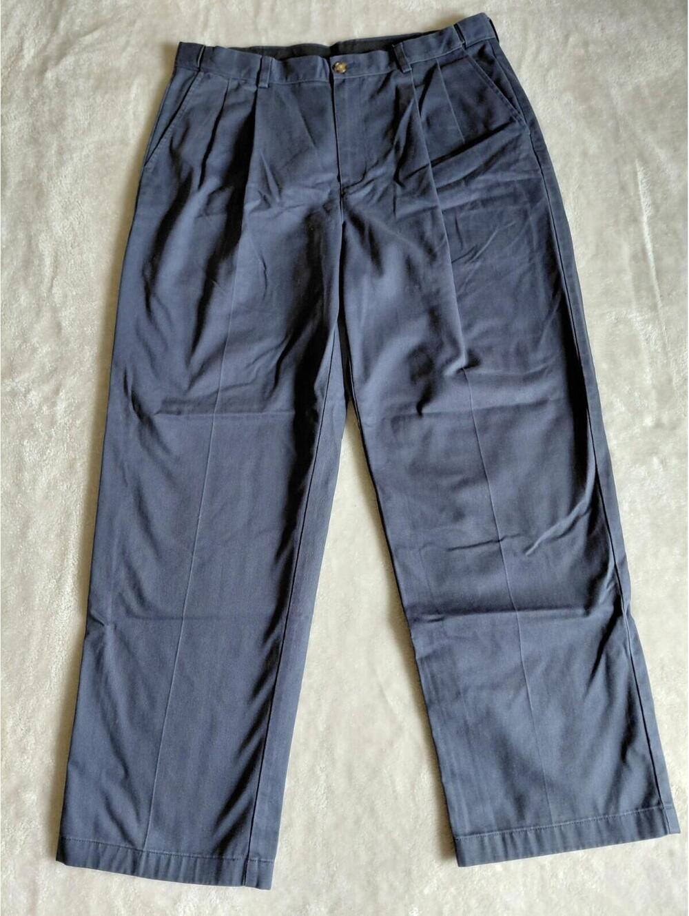 LL Bean Comfort Waist Chino Pants Men 35x30 Blue Cotton Pleated Khakis